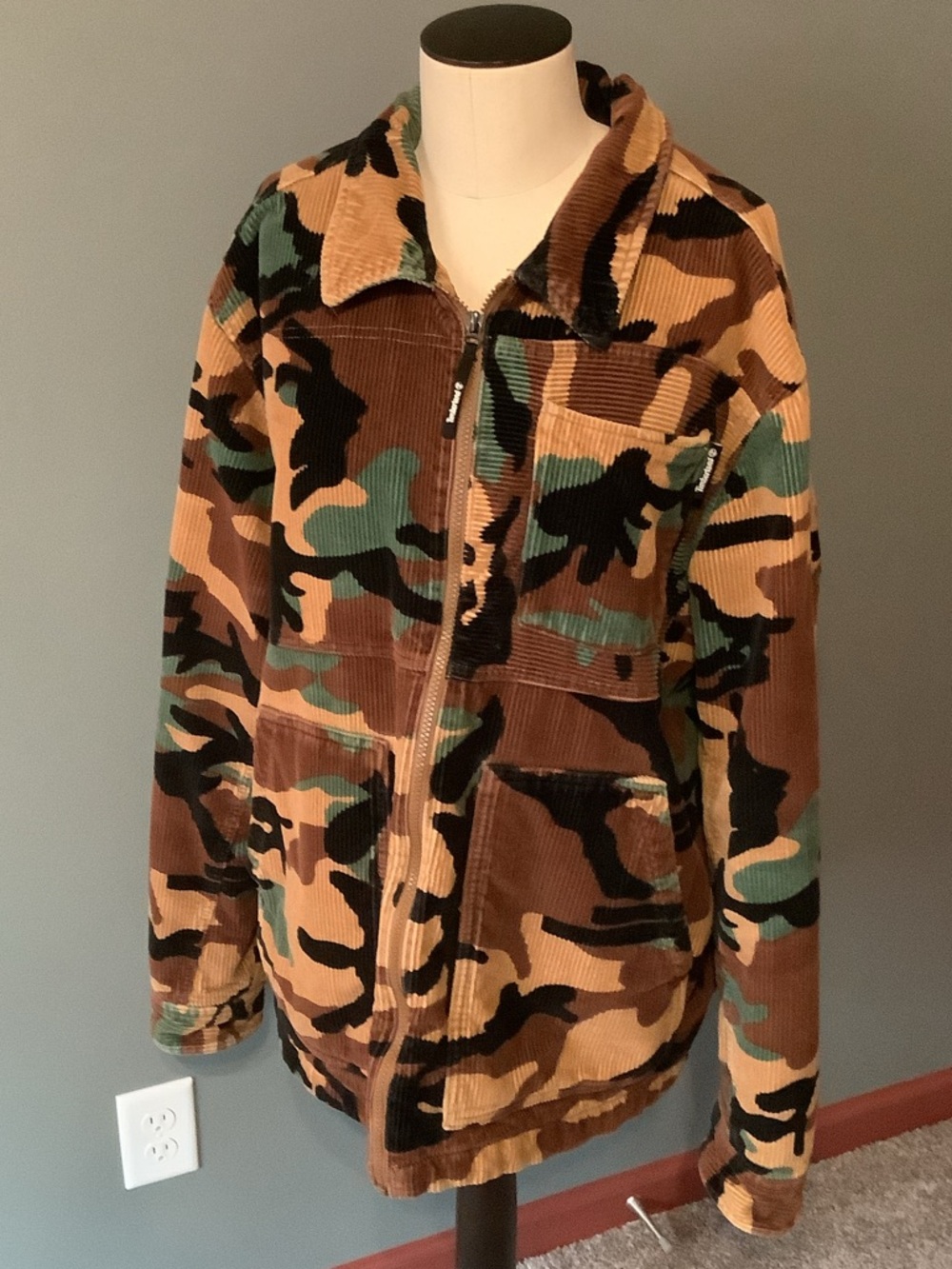 EUC Timberland Cotton Corduroy Camouflage Insulated Coat - Men’s XLarge.